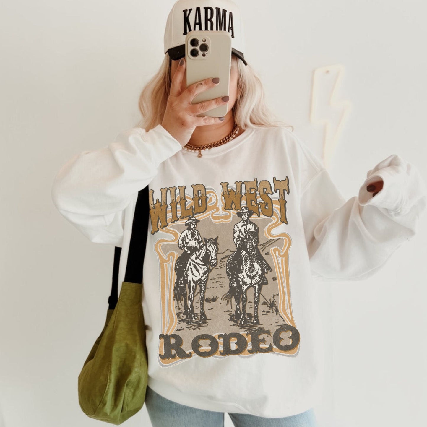 Wild West Rodeo Sweatshirt, Western Crewneck, Vintage Western Shirt, Cowboy Sweatshirt, Wild West Shirt, Cowgirl Sweatshirt, Country Hoodie