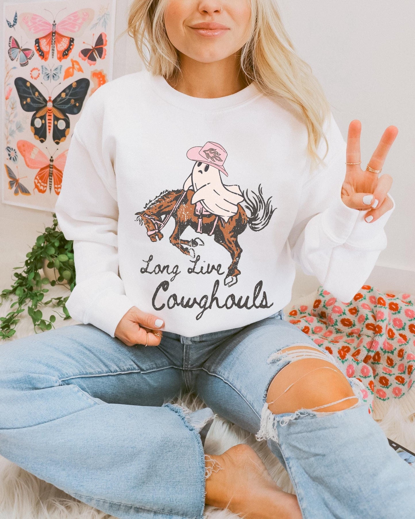 Long Live Cowghouls Shirt, Spooky Ghost Sweatshirt, Cute Fall Sweaters, Western Halloween, Cowgirl Ghost Sweater, Country Halloween Shirt