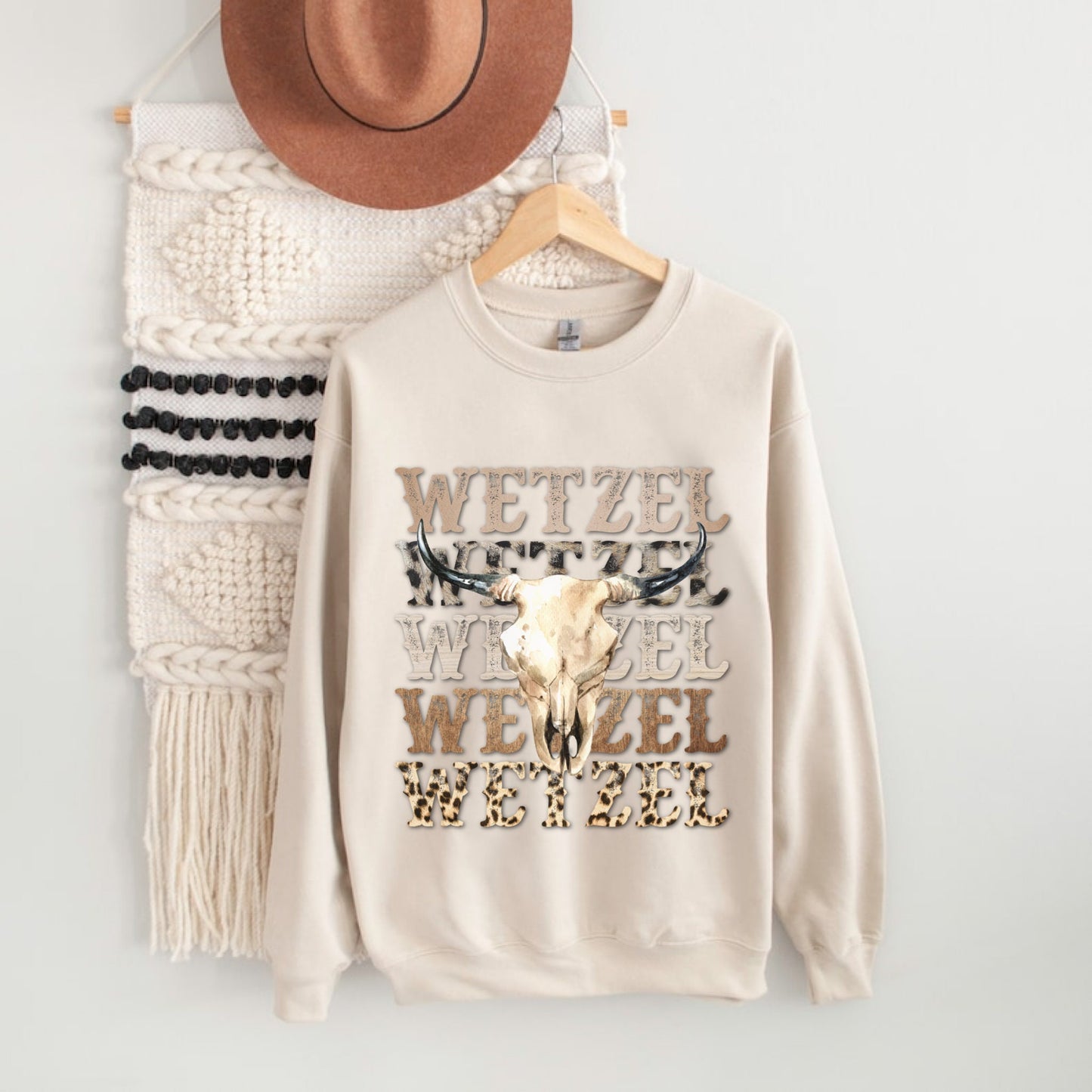 Wetzel Country Western Trendy Crewneck Sweatshirt, Western Clothes, Cowgirl Sweatshirt, Country Music Shirt, Nashville Sweatshirt, Howdy