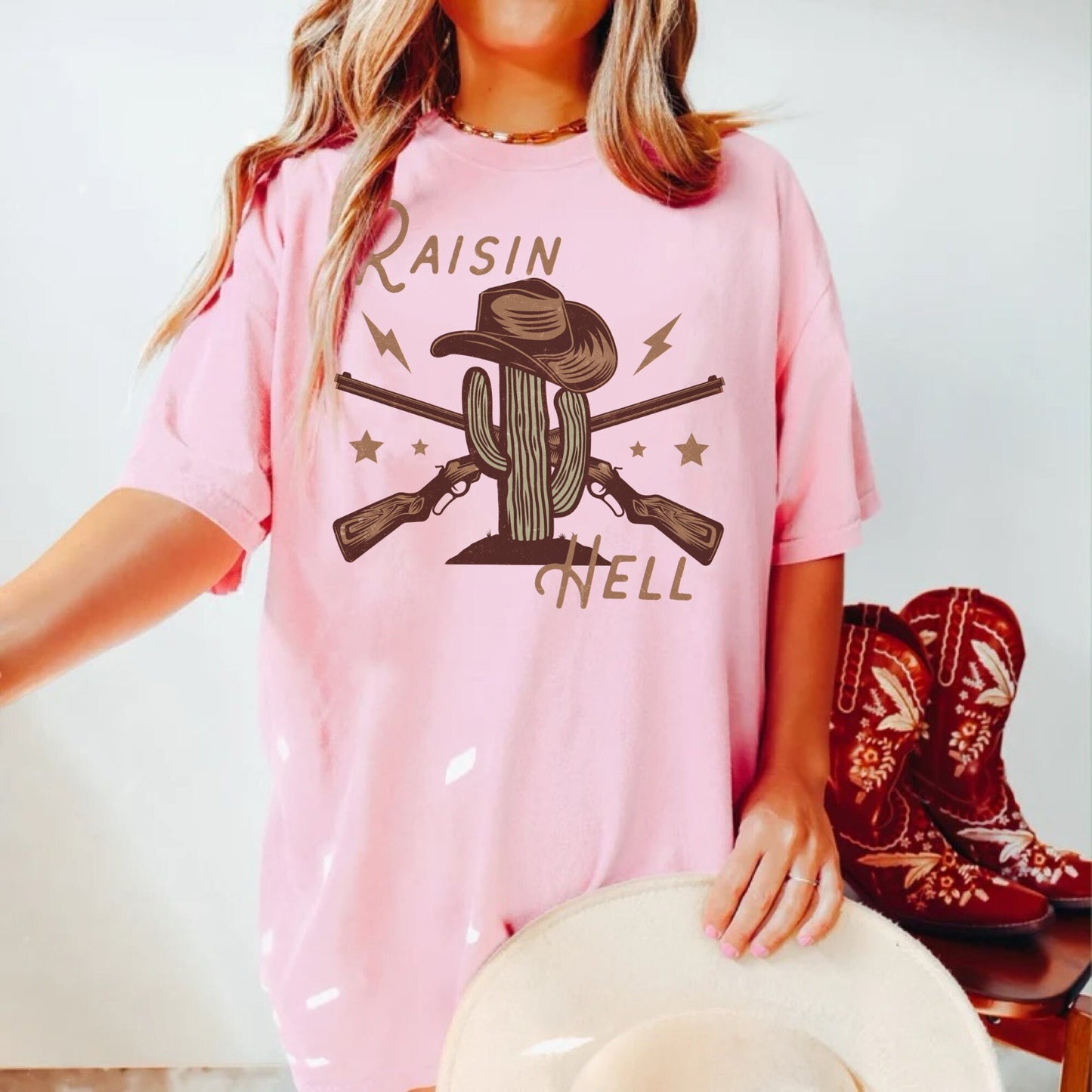 Raisin Hell Shirt, Western Graphic Tee, Cowgirl Fashion, Country Music Shirt, Boho Western Shirt, Desert Cactus Shirt, Cute Western Shirts