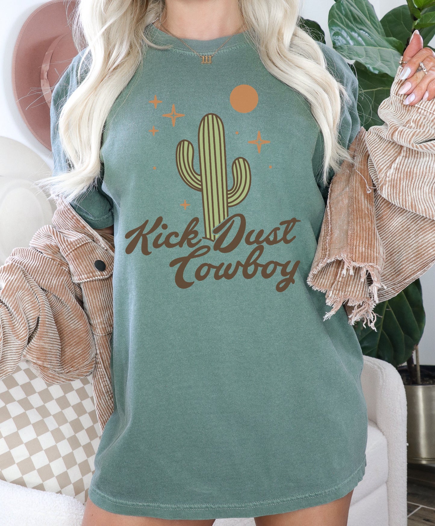 Kick Dust Cowboy Shirt, Western Graphic Tee, Comfort Colors Graphic Tee, Cowgirl Tee, Country Music Shirt, Vintage Cowboy Tee, Trendy Tshirt