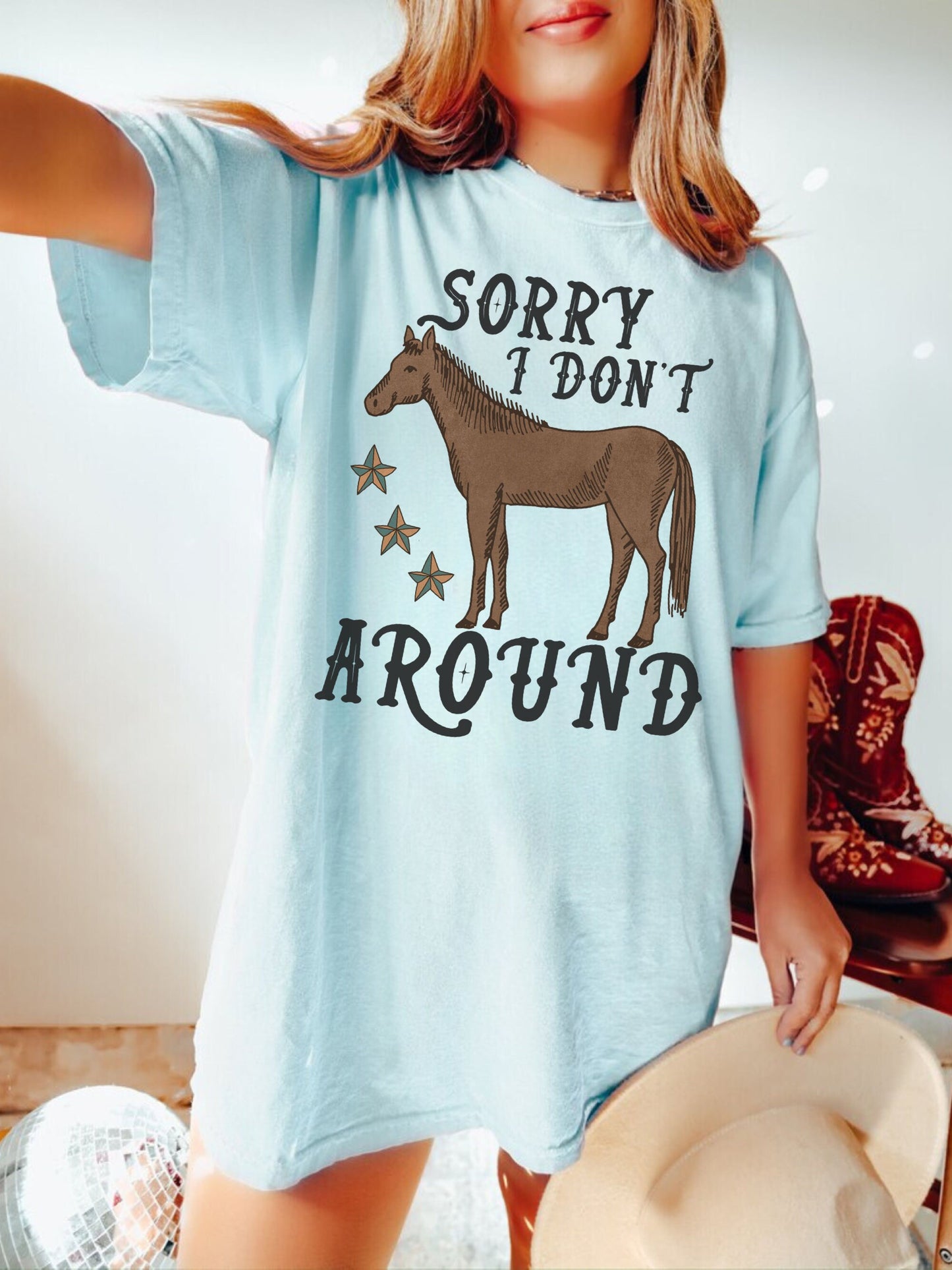 Sorry I Dont Horse Around, Cowboy Graphic Tee, Western Graphic Tee, Cute Cowgirl Tops, Country Tees, Trendy Oversized Shirt, Western Tshirt