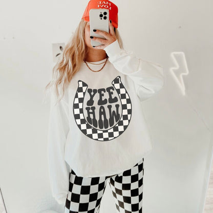 Yeehaw Sweatshirt, Retro Western Shirt, Vintage Western Sweatshirt, Cowgirl Crewneck, Country Hoodie, Cowboy Sweatshirt, Trendy Sweater