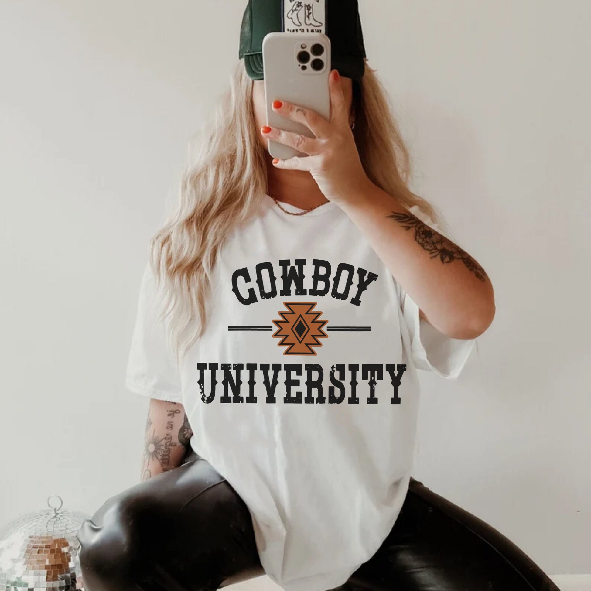 Cowboy University Shirt, Western Graphic Tee, Oversized Graphic Tee, Country Tshirt, Rodeo Shirt, Western Clothes, Cowgirl Tees, Cowboy Tee