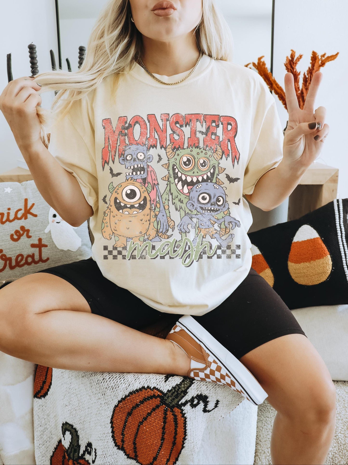 Monster Mash Shirt, Vintage Halloween Shirt, Retro Spooky Shirt, Trendy Halloween Shirt, Ghost Shirt Halloween, Cute Fall Shirt, Fall Tees