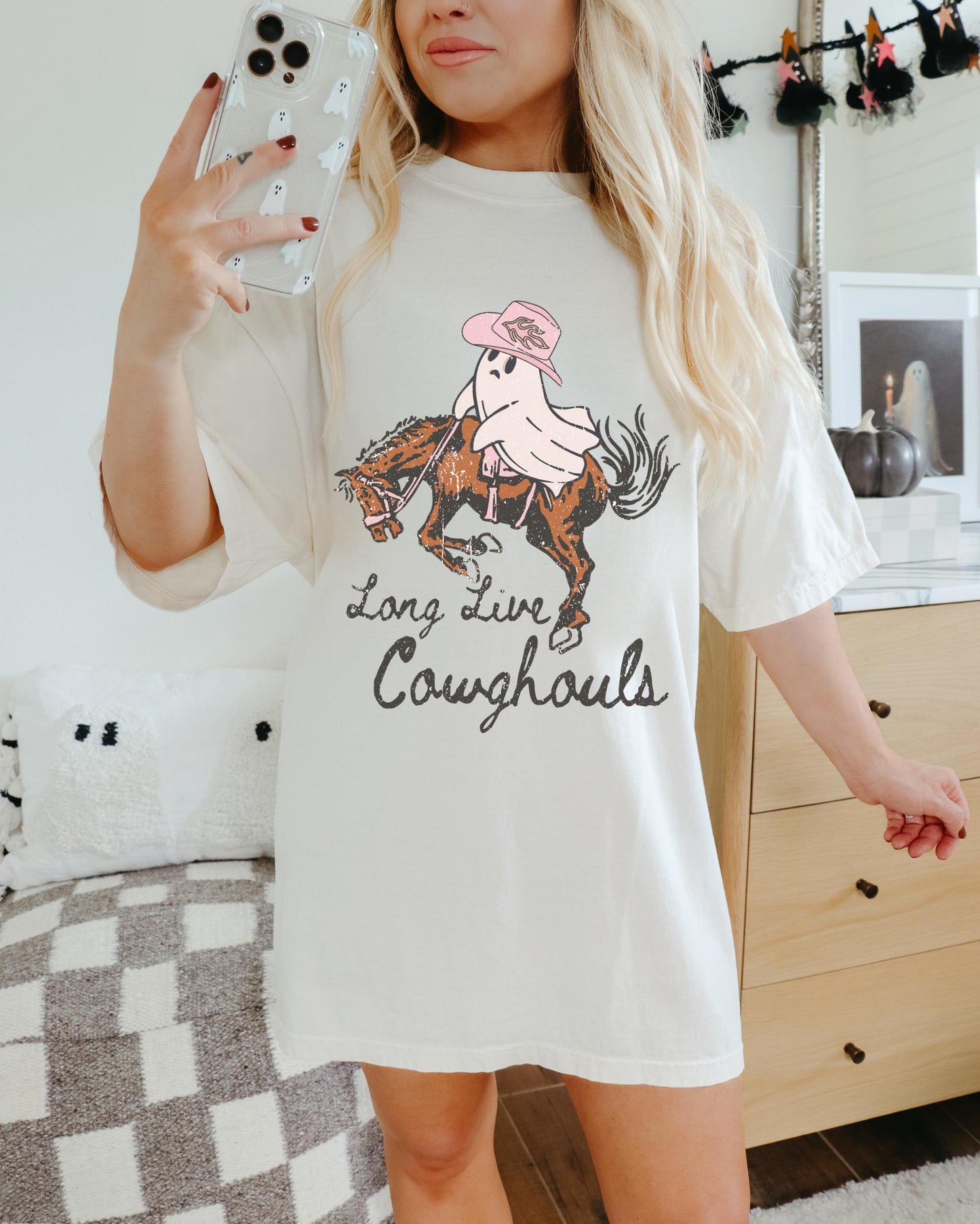 Long Live Cowghouls Shirt, Spooky Ghost Shirt, Western Halloween Shirt, Cute Ghost Shirt, Cowboy Ghost Shirt, Retro Halloween Tee, Fall Tees