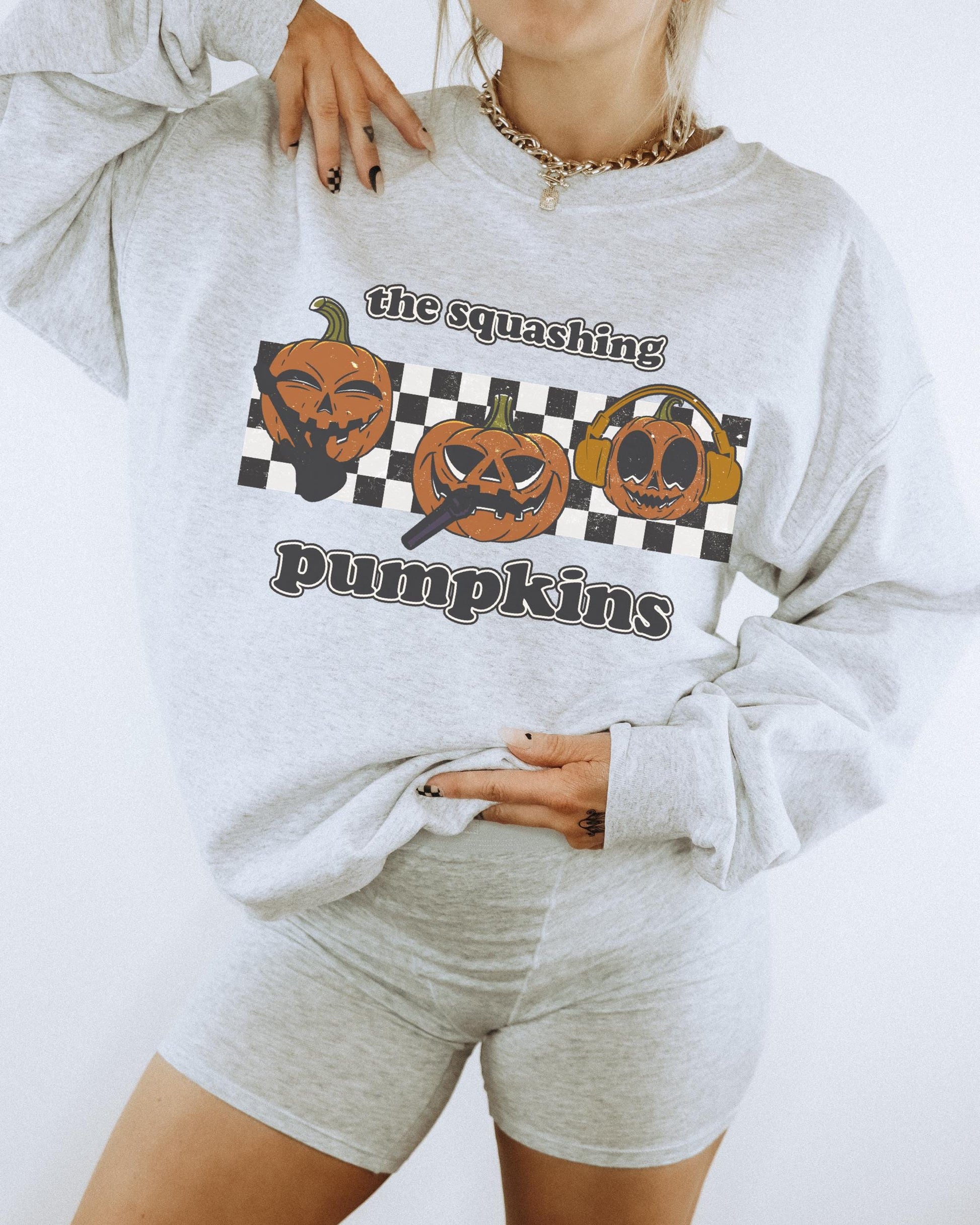 Squashing Pumpkins Shirt, Trendy Pumpkin Shirt, Funny 90s Halloween Shirt, Grunge Halloween Tee, Cute Fall Sweater, Spooky Season Sweatshirt