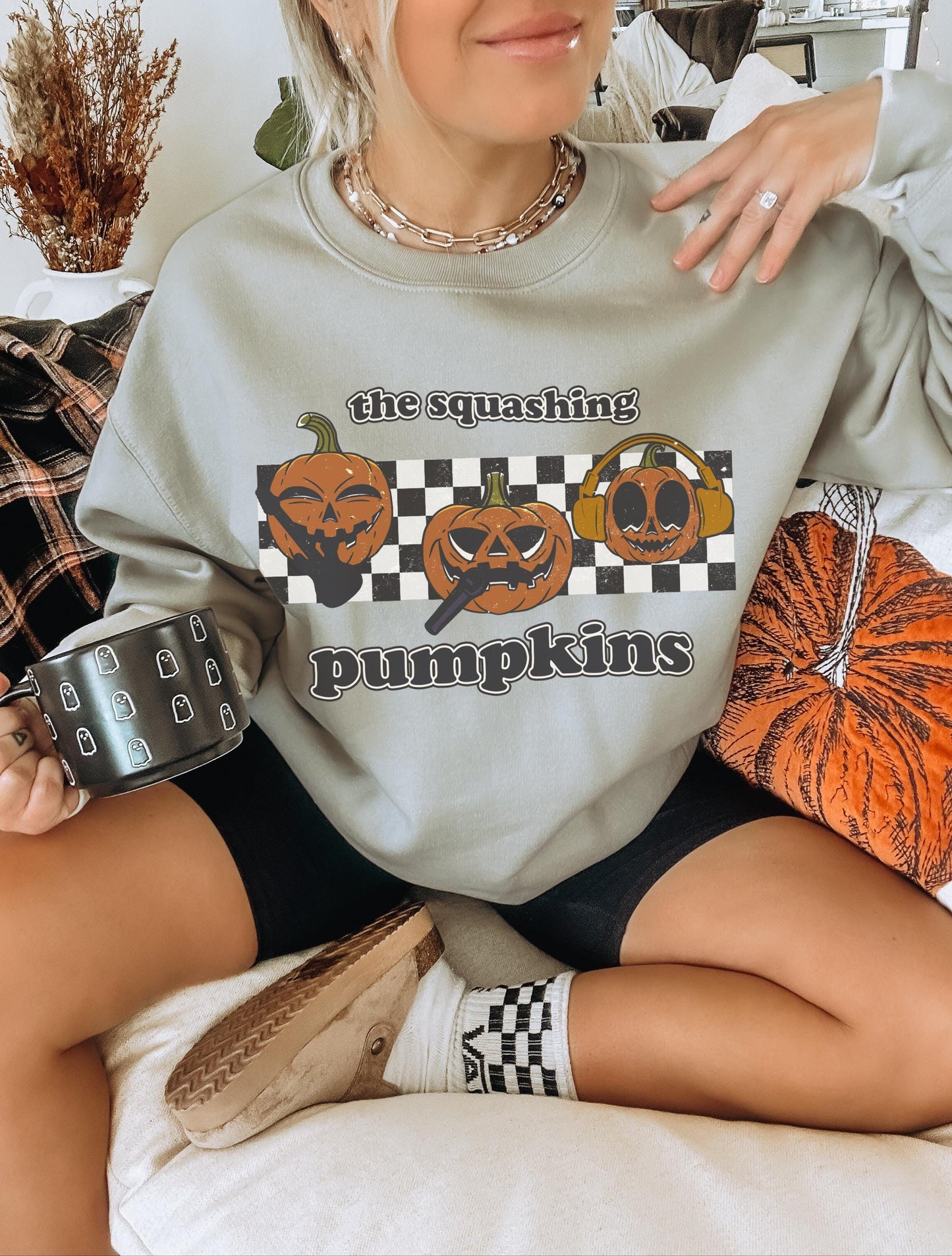 Squashing Pumpkins Shirt, Trendy Pumpkin Shirt, Funny 90s Halloween Shirt, Grunge Halloween Tee, Cute Fall Sweater, Spooky Season Sweatshirt