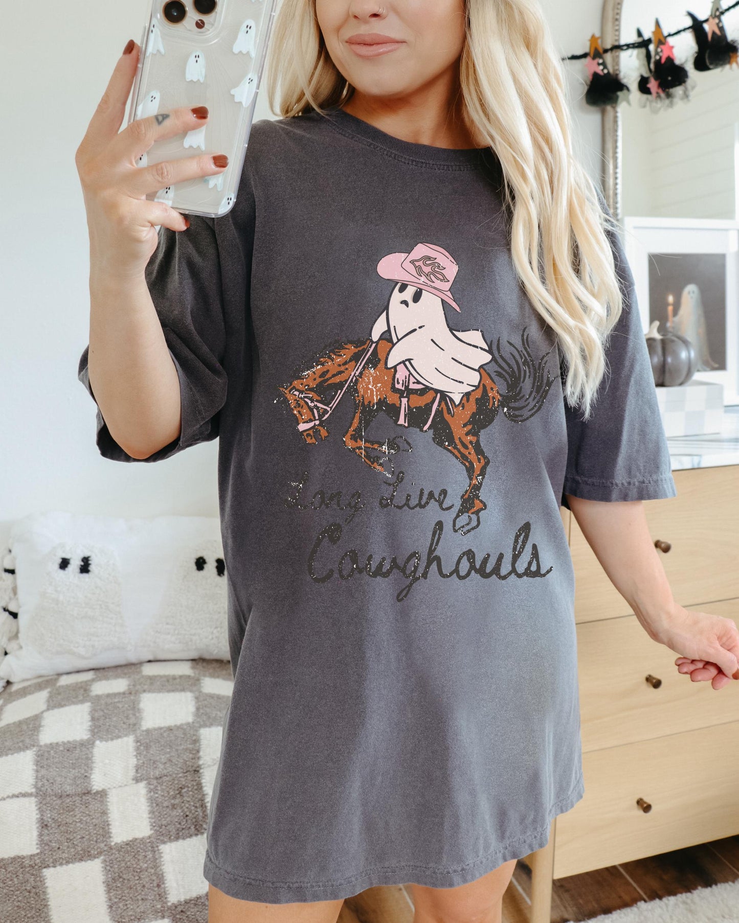 Long Live Cowghouls Shirt, Spooky Ghost Shirt, Western Halloween Shirt, Cute Ghost Shirt, Cowboy Ghost Shirt, Retro Halloween Tee, Fall Tees