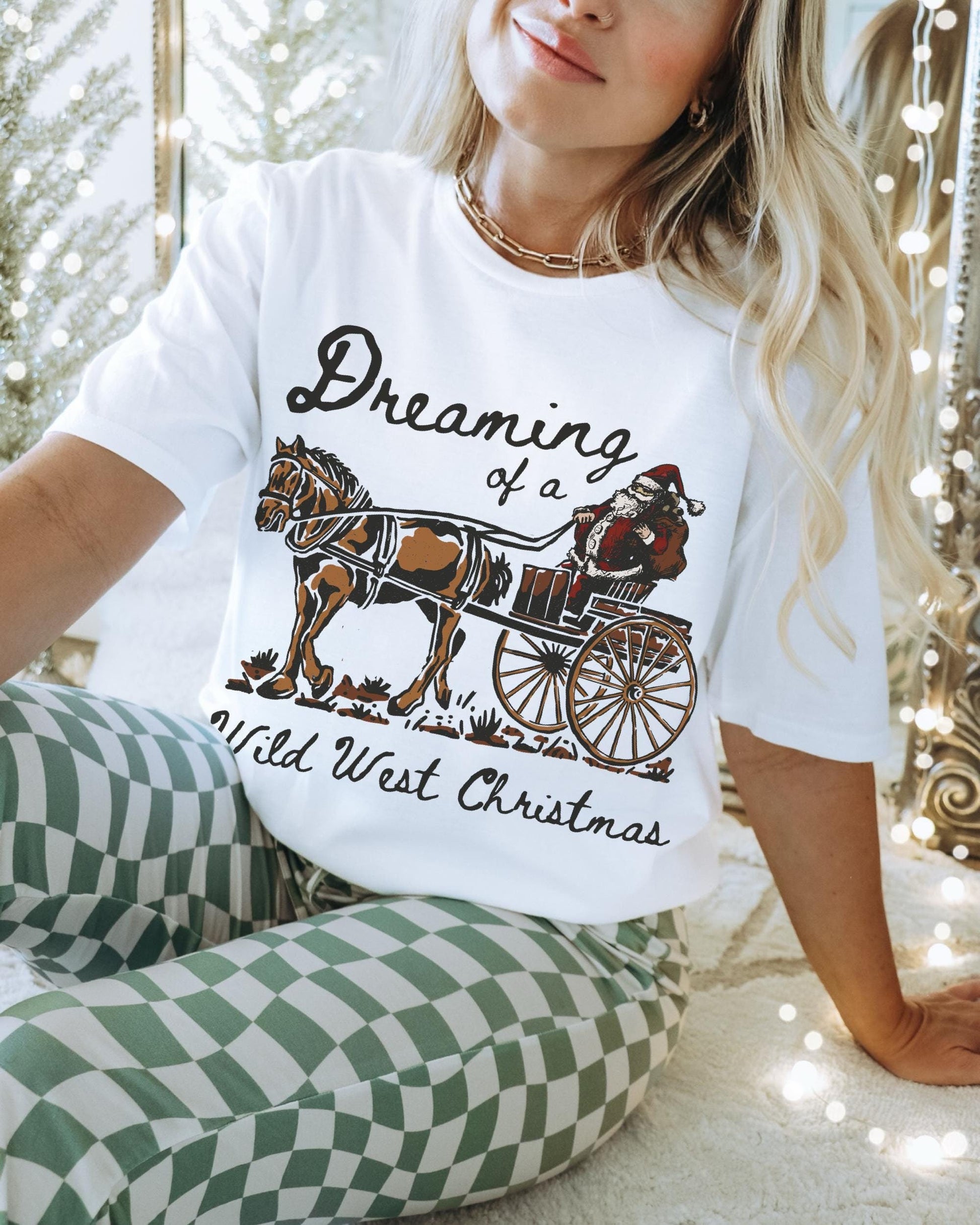 Wild West Christmas Shirt, Cowboy Santa Shirt, Western Christmas Shirt, Trendy Christmas Tee, Country Christmas, Retro Christmas Tshirt
