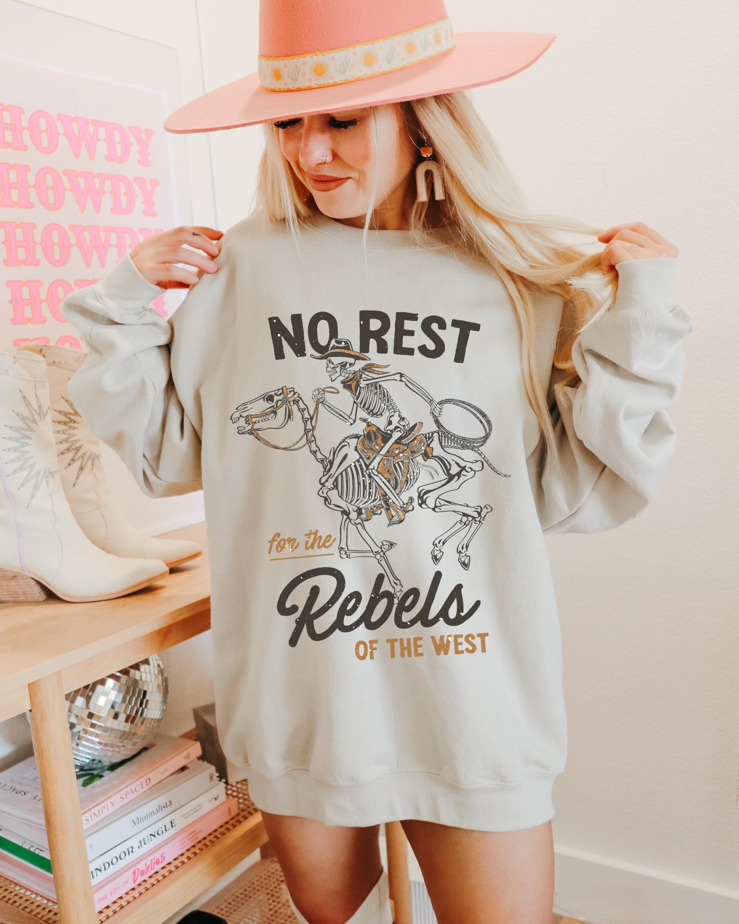 Western Rebels Shirt, Cowgirl Rodeo Shirt, Wild West Babe, Cowboy Sweatshirt, Cute Cowgirl Sweatshirt, Country Girl Shirt, Western Crewnecks