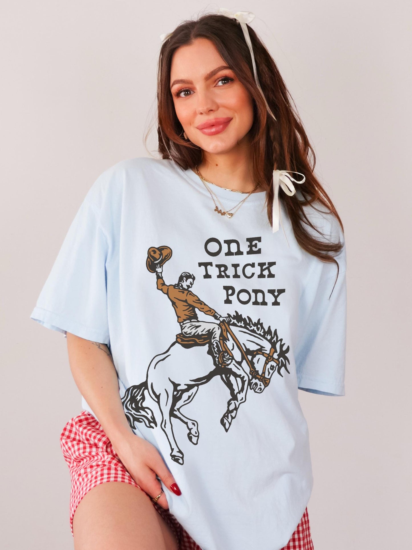 One Trick Pony Shirt, Western Graphic Tee, Cute Cowgirl Tshirt, Country Concert Shirt, Trendy Western Shirts, Cowboy Rodeo Tshirt, Horse Tee